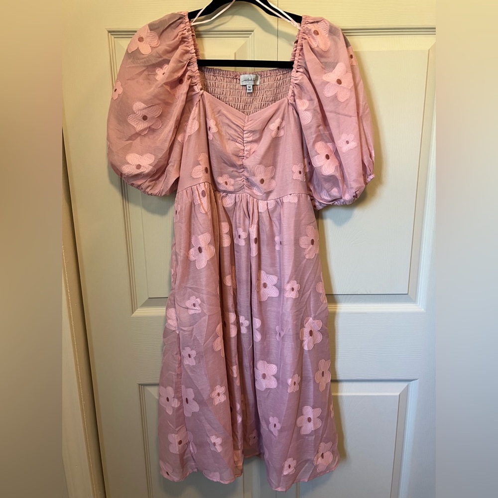 Chic Floral Puff Sleeve Midi Dress